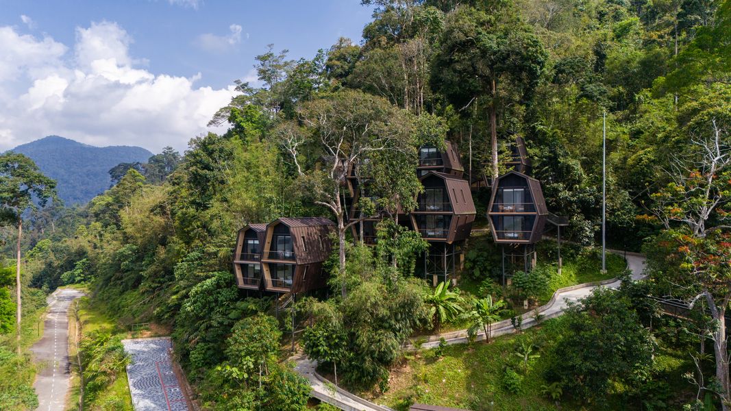 VanaVasa Resort