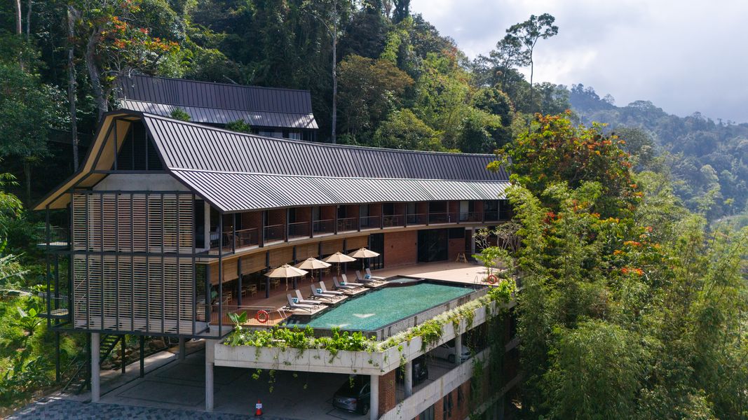 VanaVasa Resort